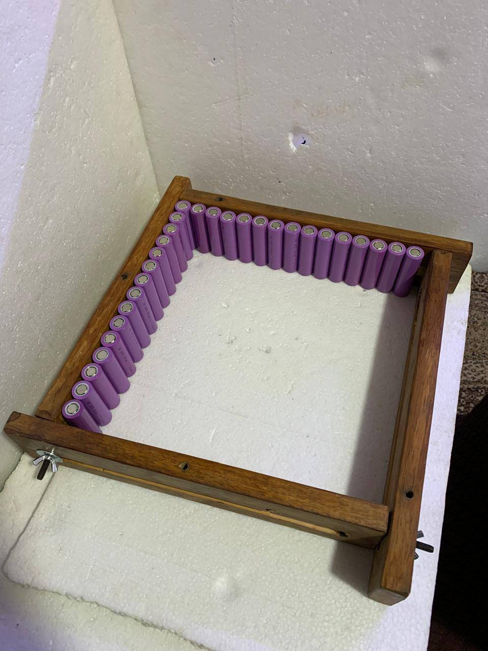 يتوفر هولدر ماسكة بطاريات، بەردەستە
اسود 4*7 رەش
ابيض 12*12 سپی
جوزي 14*14 قاوەیی
جوزي 15*25 قاوەیی


**إذا كنت صاحب هذا الإعلان وتريد حذفه لأي سبب، رجاءا أرسل رسالة إلى الدعم الفني**