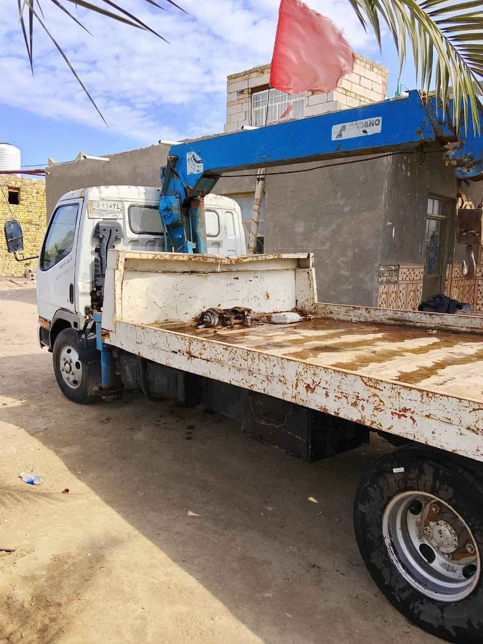 كرين  للبيع 
كنتر عريض مديل 1994المكان ديوانيه
مكينه كير شرط 
بدي نزال 
جوب سلايت شغال 
السعر 110 وبيه مجال 

***********
