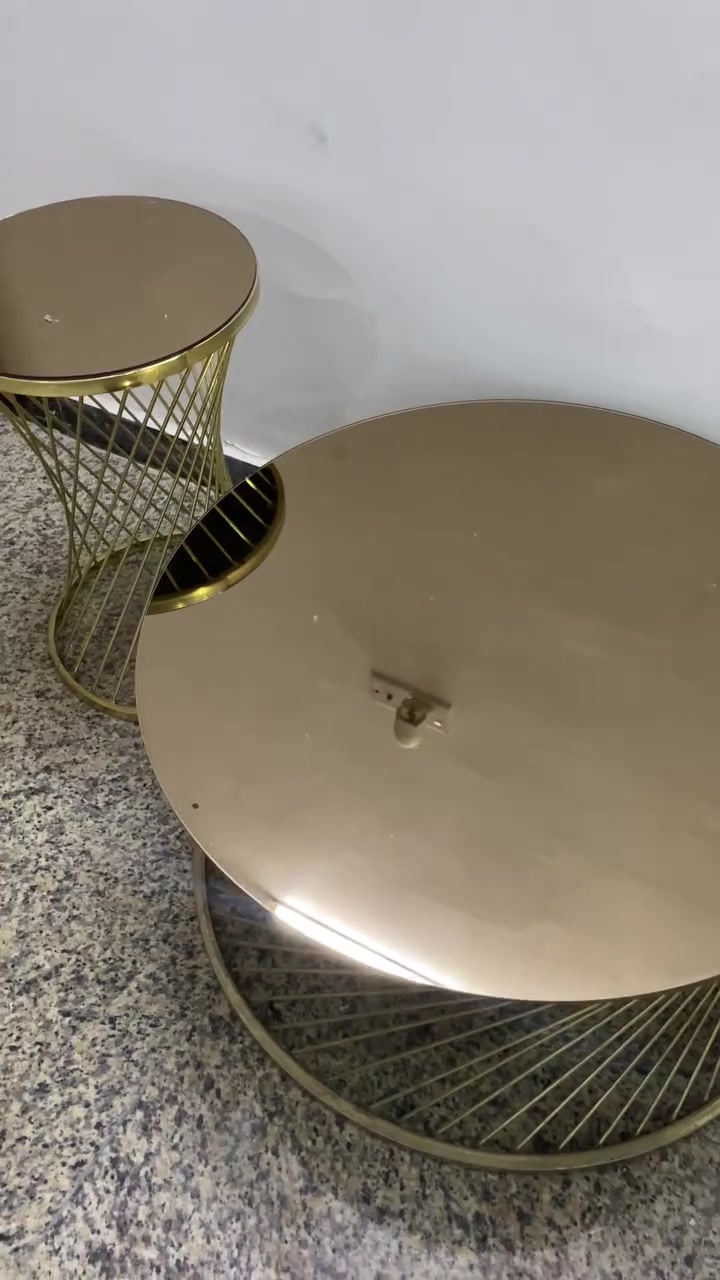 السلام عليكم للبيع هذه الطبلات  المكان بغداد


**إذا كنت صاحب هذا الإعلان وتريد حذفه لأي سبب، رجاءا أرسل رسالة إلى الدعم الفني**