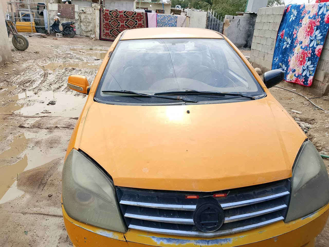 *********** سعر السياره ب 11 وبيها مجال للعلم بدون راعي
