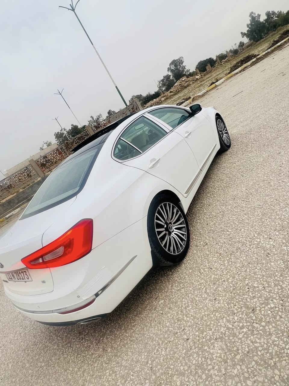 كيا كادنزا مديل ١٦خليجي
تشغيل بصمه مع بصمه الأبواب الاماميه 

نظام ترحيب 

حساس ماسحات وحساسات إماميه وخلفيه 

برده خلفيه كهرباء

تدفئه تبريد بالكشنات ولوحه تحكم بالكشنات الخلفيه 

شفتات ستيرن رقم بغداد باسمي السياره بيها فقط جاملغ امامي صبغ بدون فتح ٠

مكانها بابل ناحيه الطليعه سعرها ١٥٨وبيها مجال بسيط ***********

***********بيه واتساب
