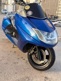 ماكسام للبيع كفاله عامه  محرك بلادي ماممدود عليه سبانه ماشيه 15الف كفر...