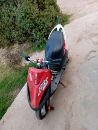 للبيع ماكس عدله 07810757140بس واتساب 350وبيها مجال  خاص مقفول