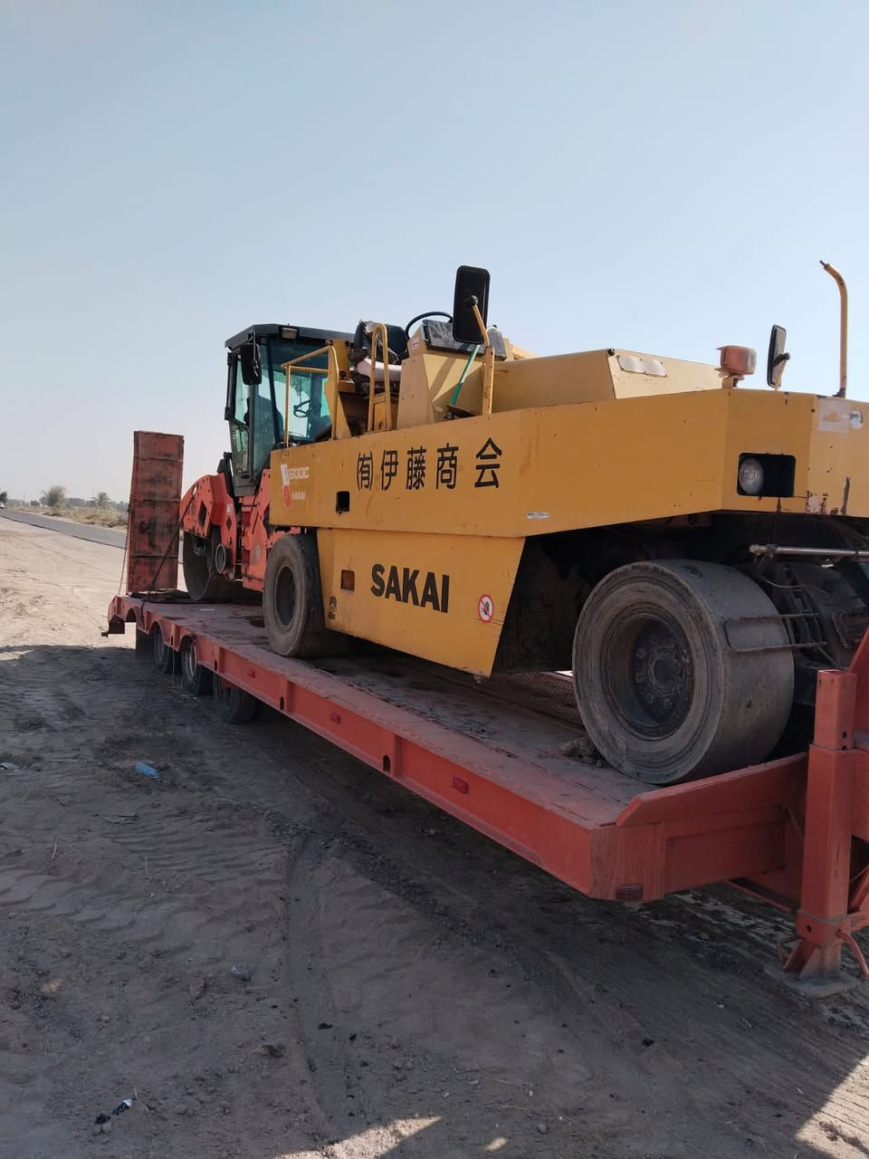 عربانة عرض 3 طول 9 و30 ارتفاع 85 تاير 17 ونص ***********
