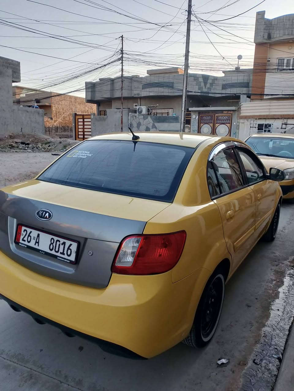 سلام عليكم ريو 2012 محرك 16 اصلي كير توماتيك 
سياره بدون ضرر اول صبغه تشتري من الشرعي فو توماتيك المكان ايمن تل الرمان **********************
