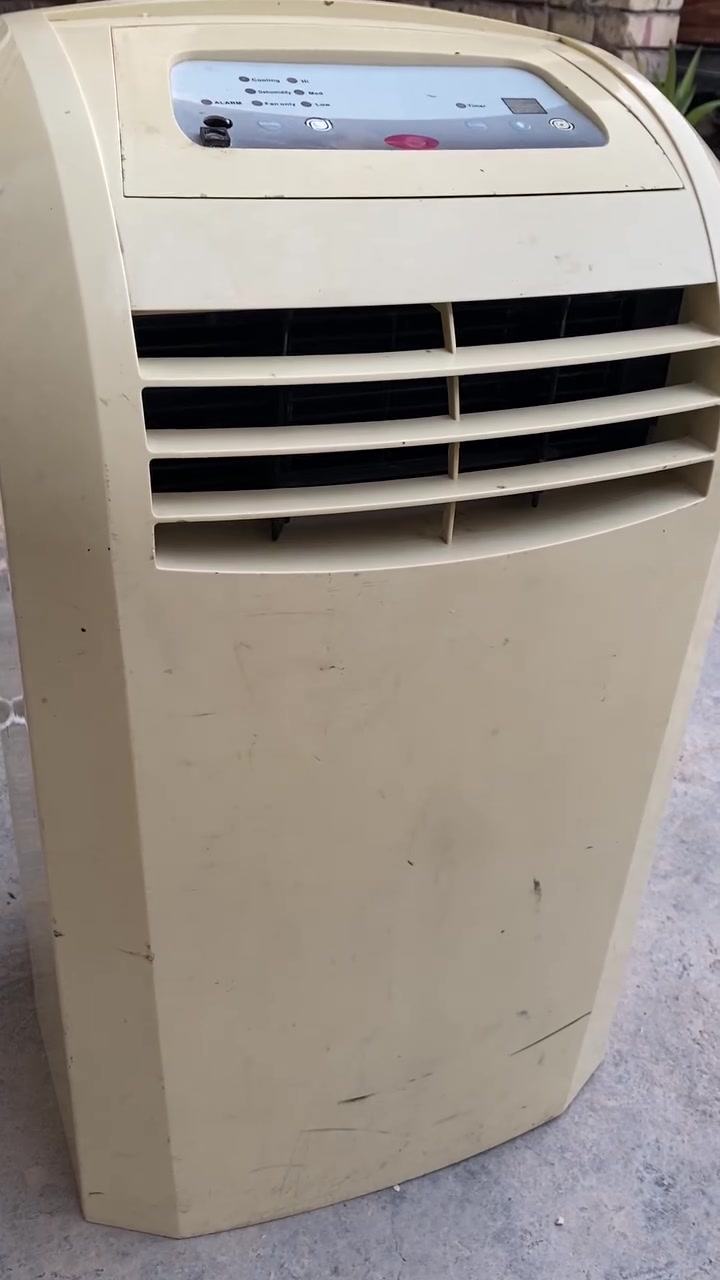 سلام عليكم سبلت 1طن باله تبريده ثلج مال محلات للبيع سعره 125وبي مجال
***********
