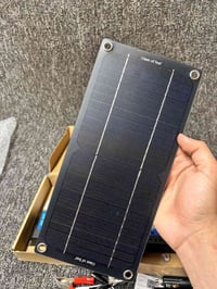 ألواح شمسية • منظمات شمسية • طاقة شمسية