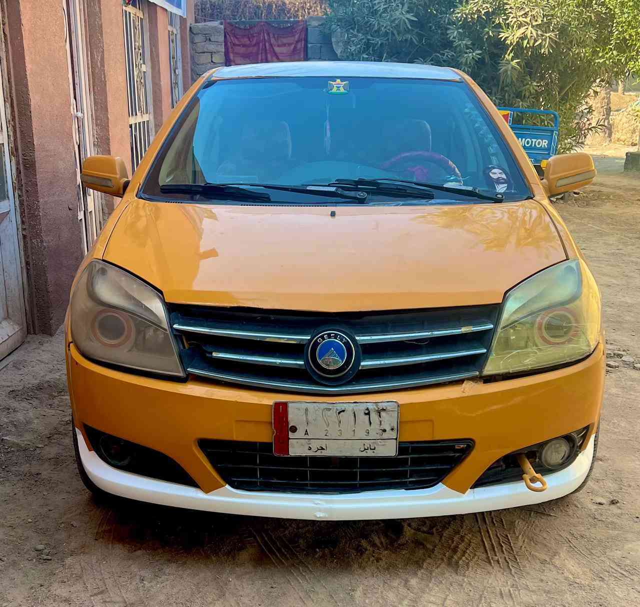 للبيع جيلي ام كي
موديل 13
سنويه صاقطه 2018
رقم بابل وراعيها من الكفل ورايد مداور
سياره حداديه %80
باتري جديد 
تحكم جام وشاير كلها شغاله 
كهرباء كلها شغاله
السعر 21 والغرامات والهيئه عل مشتري
 عليها غرامات وهيئه 10 اوراق ونص
***********
