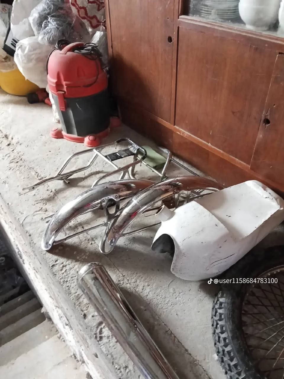 سلام عليكم غراض ايراني لبيع مكاني بغداد حسينيه مال راشديه تريد شي علق واني اطبلك خاص السعار مابيهن مجال/(صلنصه كاتم ب10(ويل امامي هوه وتاير نضيف ب15)جاملغات واحد ب4(سيبايه ب5(ستيرنات الواحد ب2(كابريتر مامستخدمه حجم150سعرها 13)ولتانكي ب5(لدبلات ب5


**إذا كنت صاحب هذا الإعلان وتريد حذفه لأي سبب، رجاءا أرسل رسالة إلى الدعم الفني**