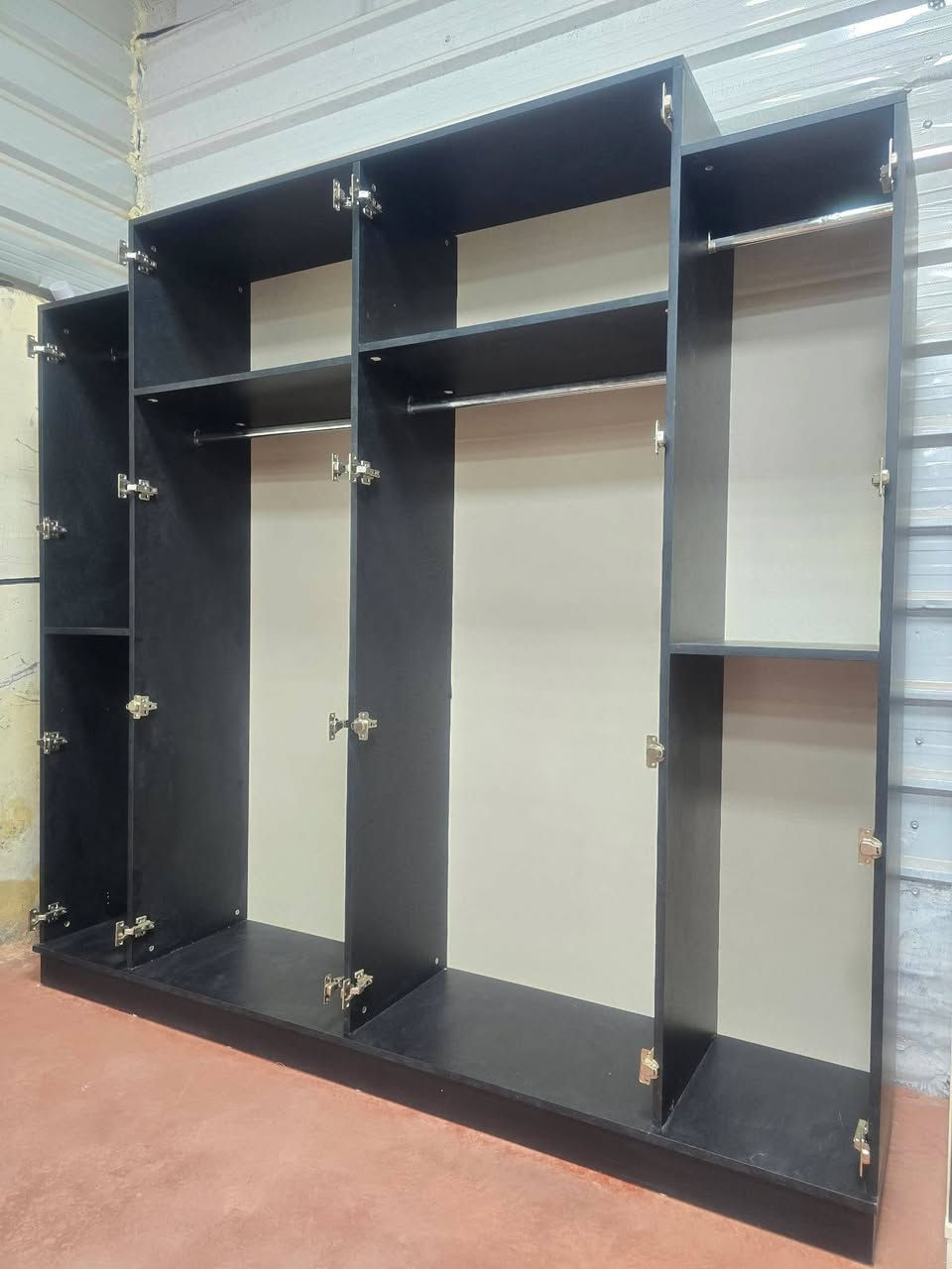 💎🔥 غرفة تركي مستخدم – 6 قطع كاملة 💎
💯 نظافة 95% |  نظام هيدروليك
الضهر بلوك
💸 السعر: 550قفل
🪛 شد مجاني + 🚚 نقل مجاني للحجز اخذ سكرين وتفضل واتس اب *********** تتوفر انواع الغرف
