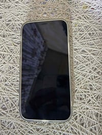 آيفون ١٢ برو • ١٢٨ • بطارية ٧٥