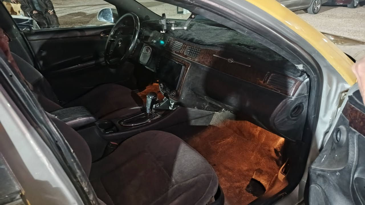 للبيع موديل 2013 رقم نينوى نكليزي مستعجل  عل بيع سعر 45 للتواصل واتساب ***********
