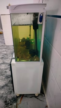 ورحمة الله حوض جاهز مو عمل قياس متر ماركه معروفه جاهز من كلشي وحته الش...