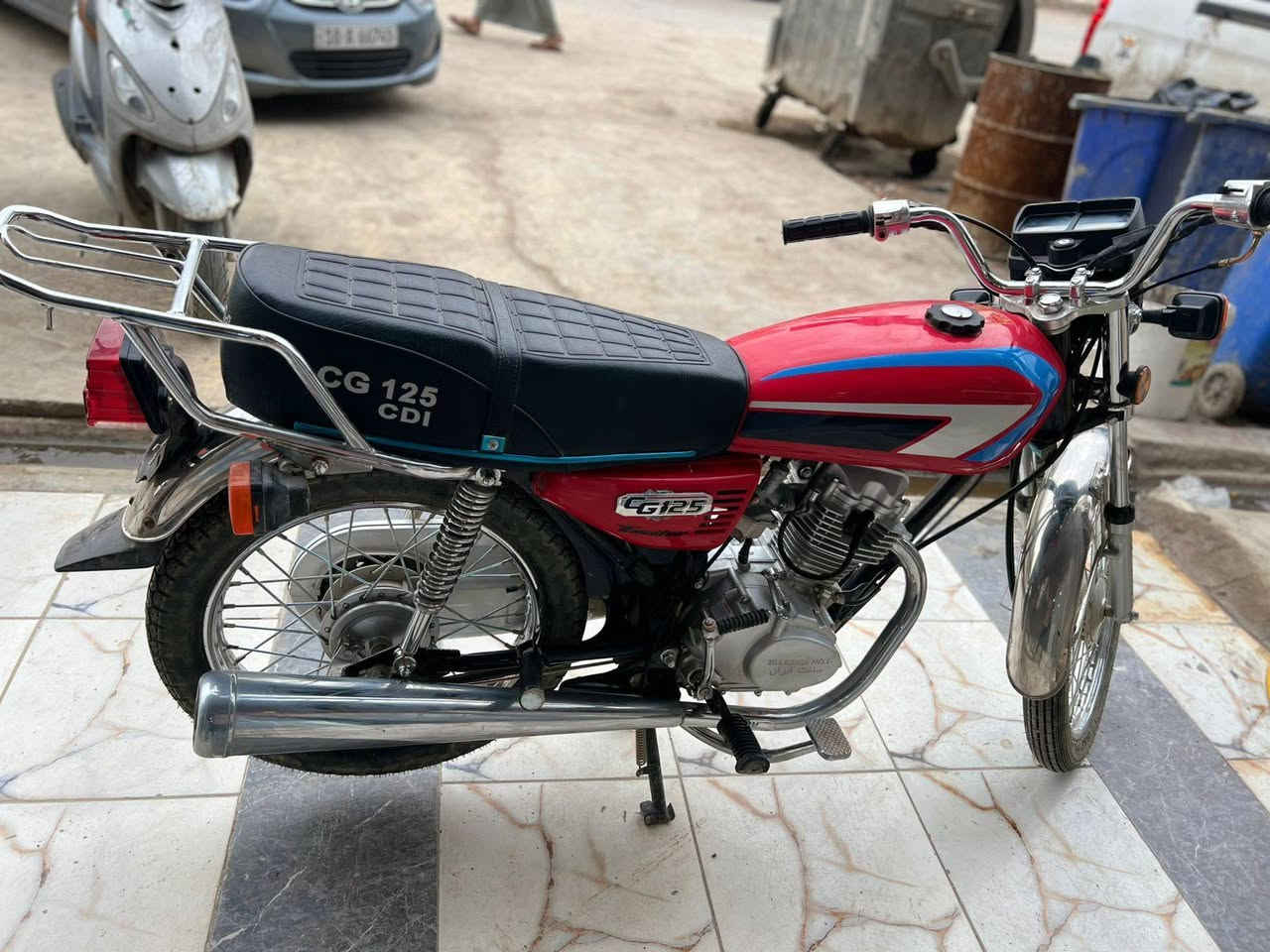 السلام عليكم دراجه 4كير جديده ما ماشيه 2025اوراق
***********
