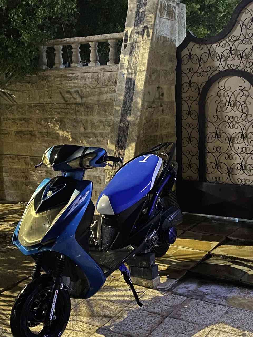 سكنس للبيع ⭐️
دراجه حلوه نكرة سلف
للبيع مكاني موصل 
سعر 250 وبيها مجال 
اليريدها هذا رقم 
***********📞
