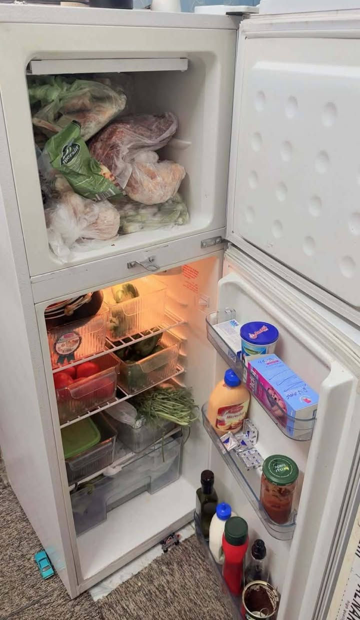 ثلاجه للبيع 150وبيه مجال


**إذا كنت صاحب هذا الإعلان وتريد حذفه لأي سبب، رجاءا أرسل رسالة إلى الدعم الفني**