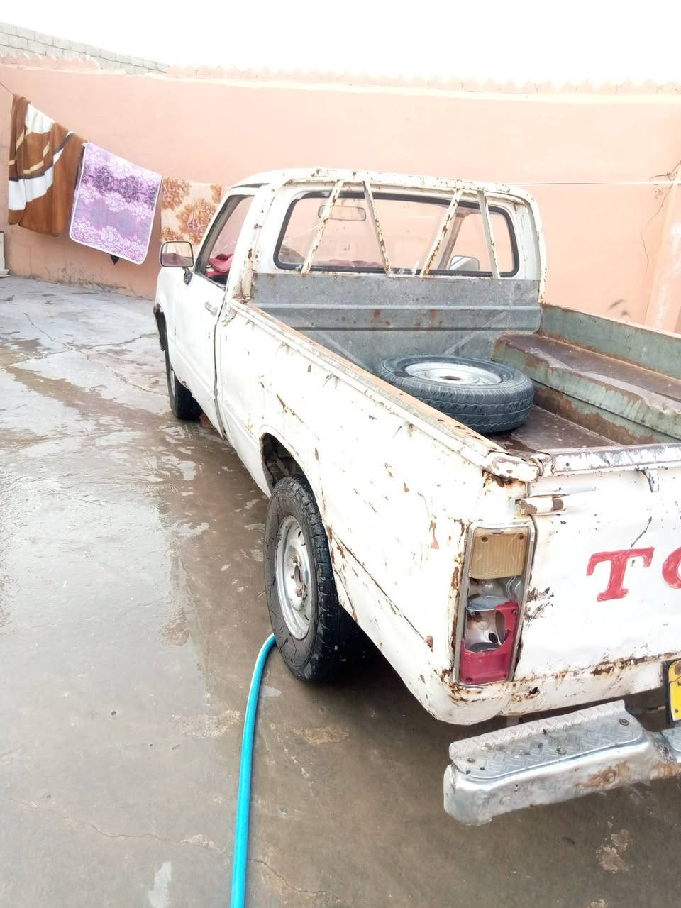 بيكم 80 للبيع شرط التحويل والوكالة من الوكيل السنوية بيضة قديم محرك بشرط اكسل بشرط الشاصي شوية بجهة اليسار بي خياس والكير شوية يطلع صوت السيارة جاهز مال شغل نكرة سلف شرط مابي كاربون السعر 13  وبي مجال العنوان الموصل سهل نينوى 
***********
***********
