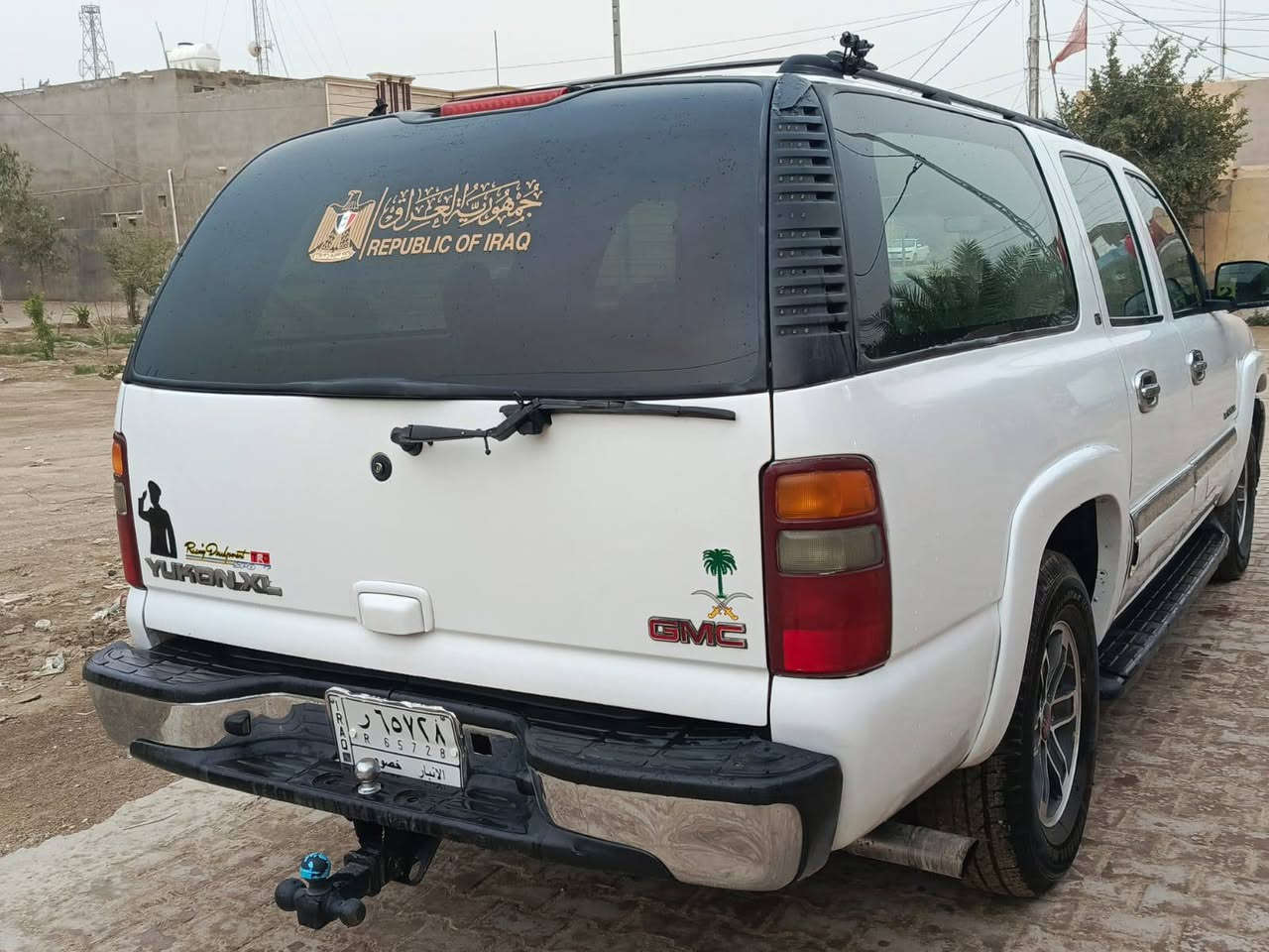 يوكن 2002 مكفوله مكينه جديده تخم تاير حداديه جيده رقم انبار مشروع وطني تداور باي محافظة الستفسار على الرقم ***********  مكانه بلنجف المحرك 5300 الكير 700 السعر 90
