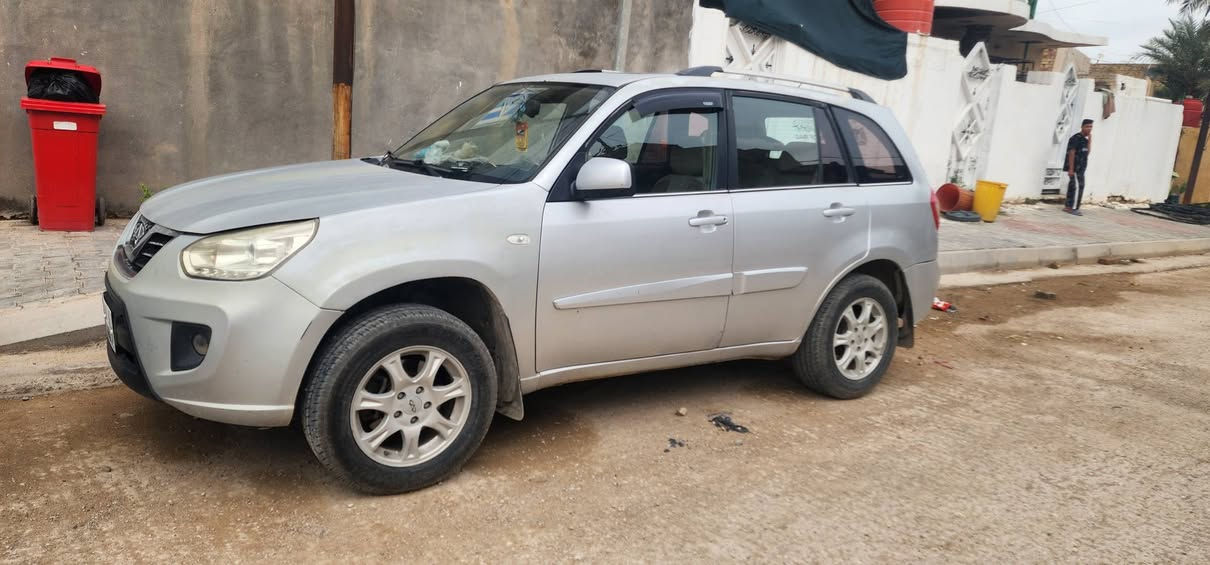 السلام عليكم
سيارة شيري تيكو موديل ٢٠١٤  لونها رصاصي فيلي 

سنويتها  لحد ٢٠٣٠ 

محرك ٢٠٠٠ سيارة مكفوله من الضربه 

رقمها واسط وبأسمي 

كير ومحرك خير من الله 

كير جديد 

بيها جراد 

تخم تايرات جدد 

باتري جديد

راديتر جديد 

تبريد فرنسي جديد 

لايت لد امامي جديد 

*********** 

ابيع على الفحص ان شاءالله
