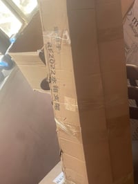 بدنه كورلا كروس تجي 4قطع للبيع براكيت امامي للبيع 07701727558