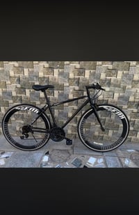 بايسكل البيع شركن معروفه سعره 50الف وبي مجال بكاني بغداد  07766440450