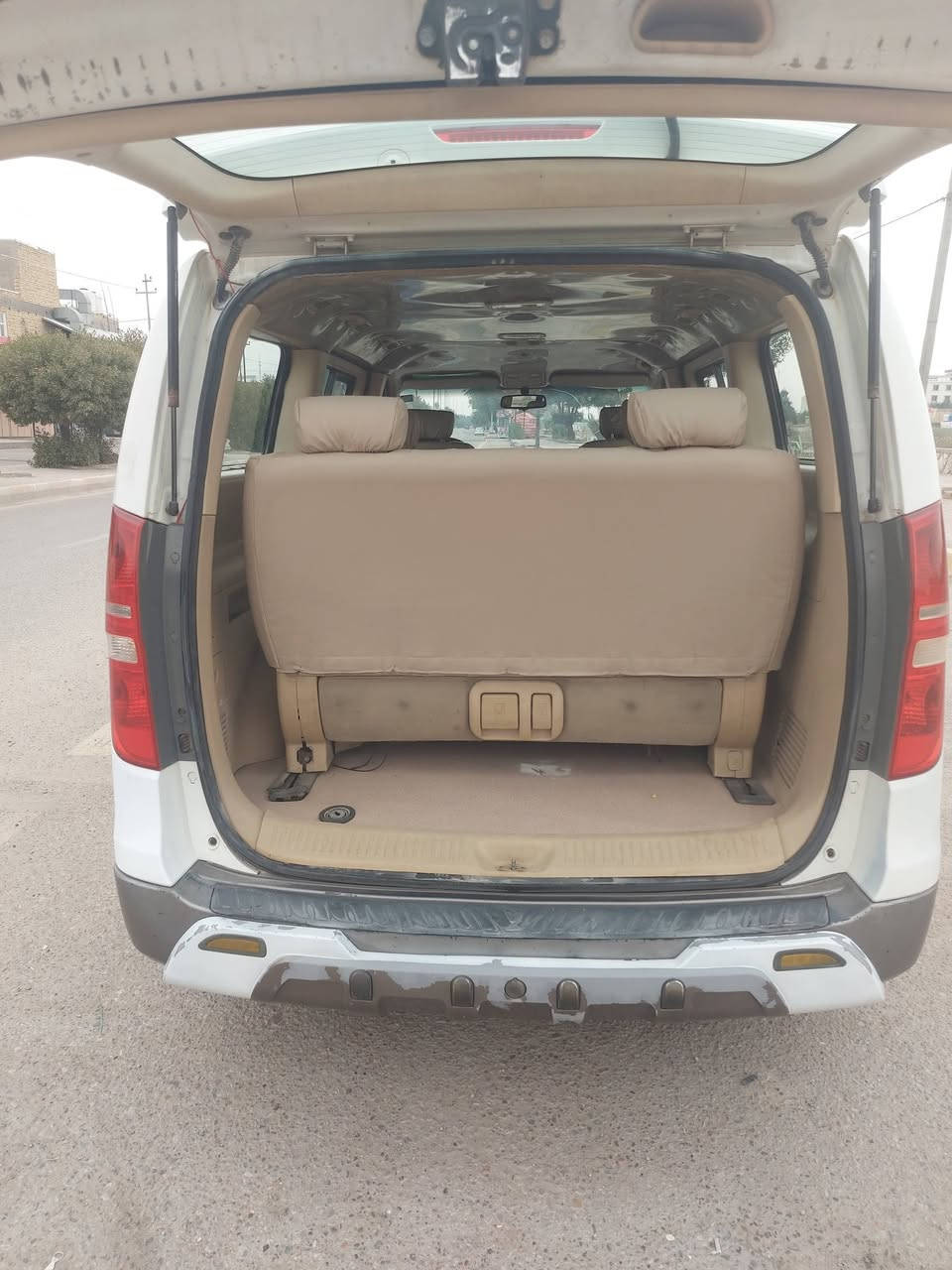 للبيع ستاركس مفتوح ومحوره مسكر سبلاين محرك / ٧ / موديل / ١١ / رقم ميسان تحويل بسم المشتري ماسوي وكاله 
سياره جاهزه / محرك كير اكسن حداديه كهربايات تبريدكلهه جديده وجاهزه شرط التراي / مكانهه بلعماره / ***********
