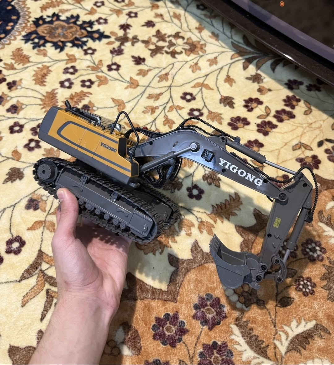 متوفر حفارة RC  جديدة لوك كبس شركة كامل ملحقات ريمونت تحكم كشر حديد وباقي التفاصيل موضحة بالصور على اول تم 35 الف شامل التوصيل


**إذا كنت صاحب هذا الإعلان وتريد حذفه لأي سبب، رجاءا أرسل رسالة إلى الدعم الفني**