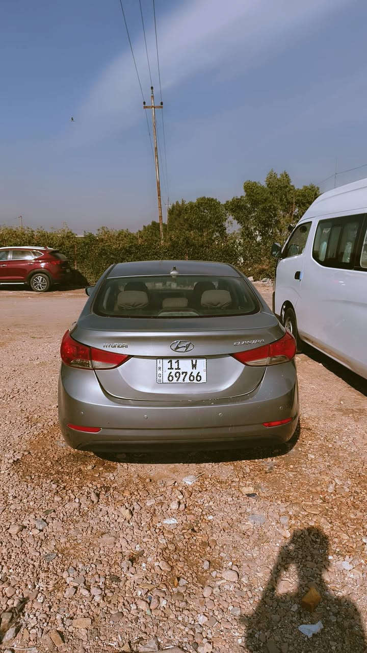 سلام عليكم لانتره للبيع مديل 13امريكي كير مكينه مكفوله اوسونار مصور جنطه وبنيد صبغ تحويل مباشر السعر 115وبيه مجال ***********
