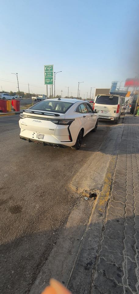 سلام عليكم شاين موديل ٢٤ بدون رقم تترقم باسم المشتري موجوده بالبصرة 
***********
