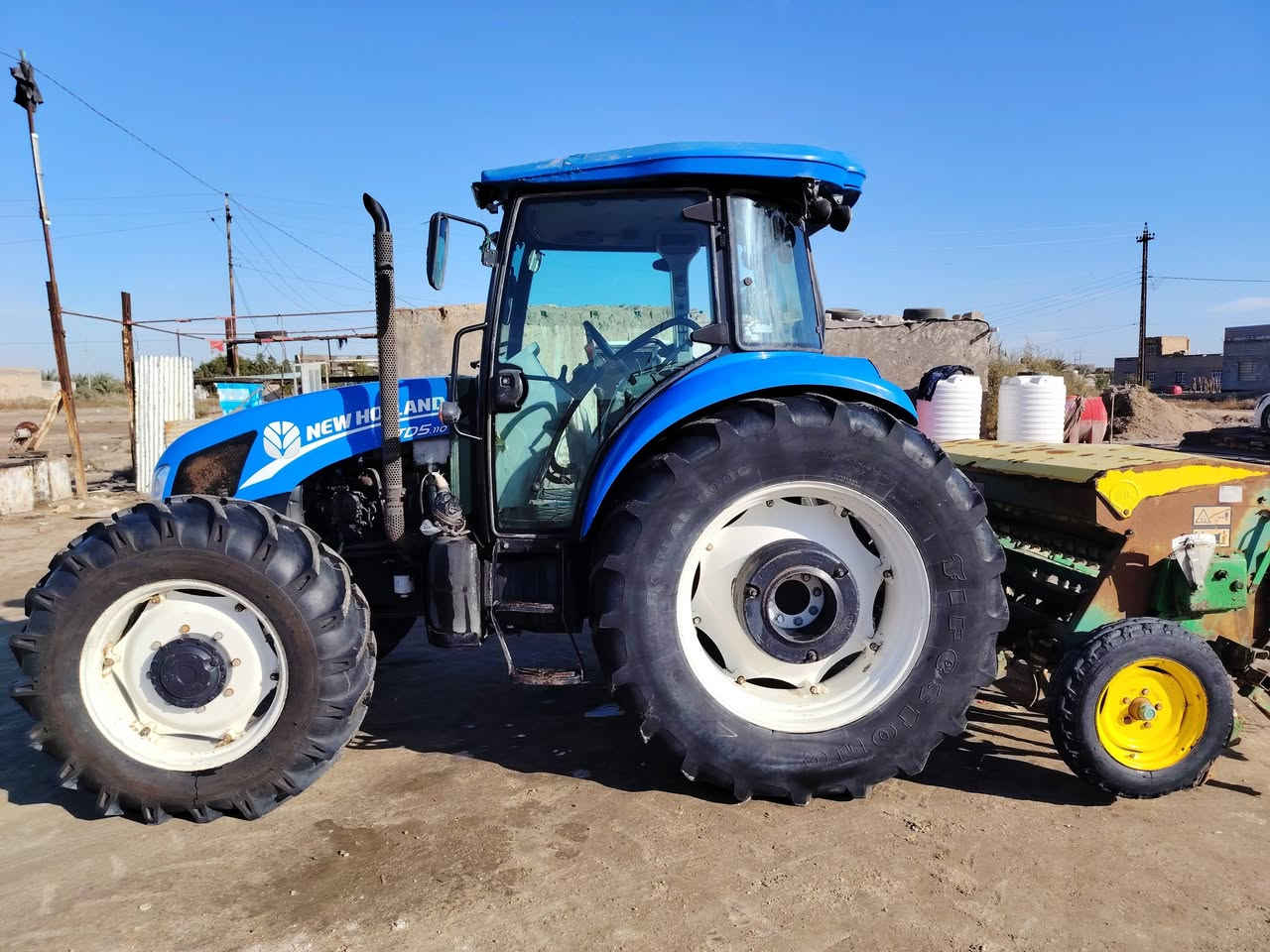 سلام عليكم ورحمة وبركاته البيع مكينه نيهولند حجم 110             سعر 28مليون  معه لطابه  موديل 2018رقم الهاتف ***********     . رقم اربيل .     😇🙃
