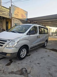 استاركس موديل ال٢٠٠٩ مفتوح سنويه صاقطه غرامه هيئه كلها مصفرها ماعليها ...