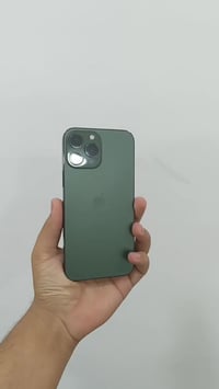 إيفون 13 برو ماكس بطارية 90% نظافة 100% الجهاز كفاله من كلشي لون مميز ...