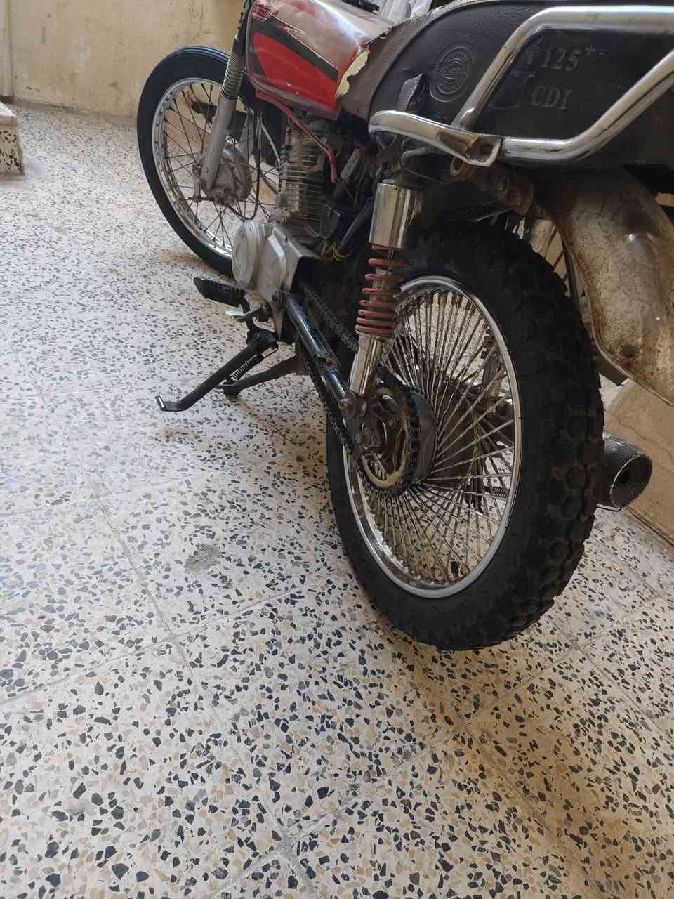 للبيع ايراني , اربع 9999 مال روحه وجيه موصل الايمن السعر 225 وبي مجال ***********
***********
