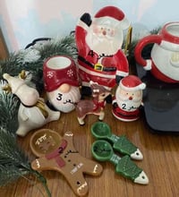 تحفيات كرسمس باسعار مناسبه 🎅🌲.                                  للحجز ...
