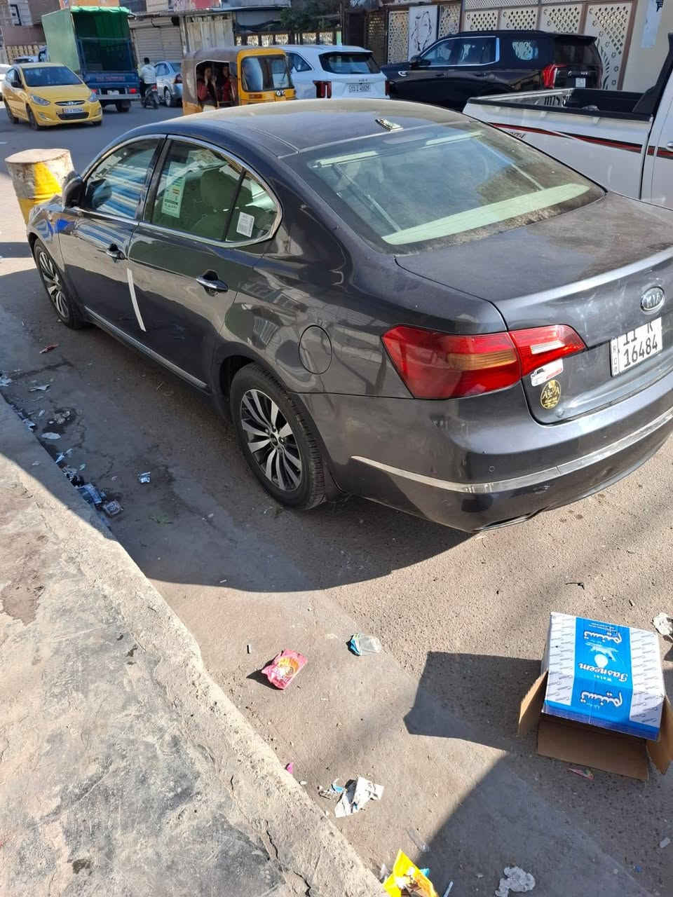 ..كيا كادنزا ٢٠١٣وارد خليجي شركة عامه فول مواصفات اعلى فئة رقم بغداد السيارة بيها مكانات صبغ اثر طخطخات بدون حادث قوي السيارة جاهزة مابيها نقص السعر ٩٨مكان بغداد البلديات ***********..
