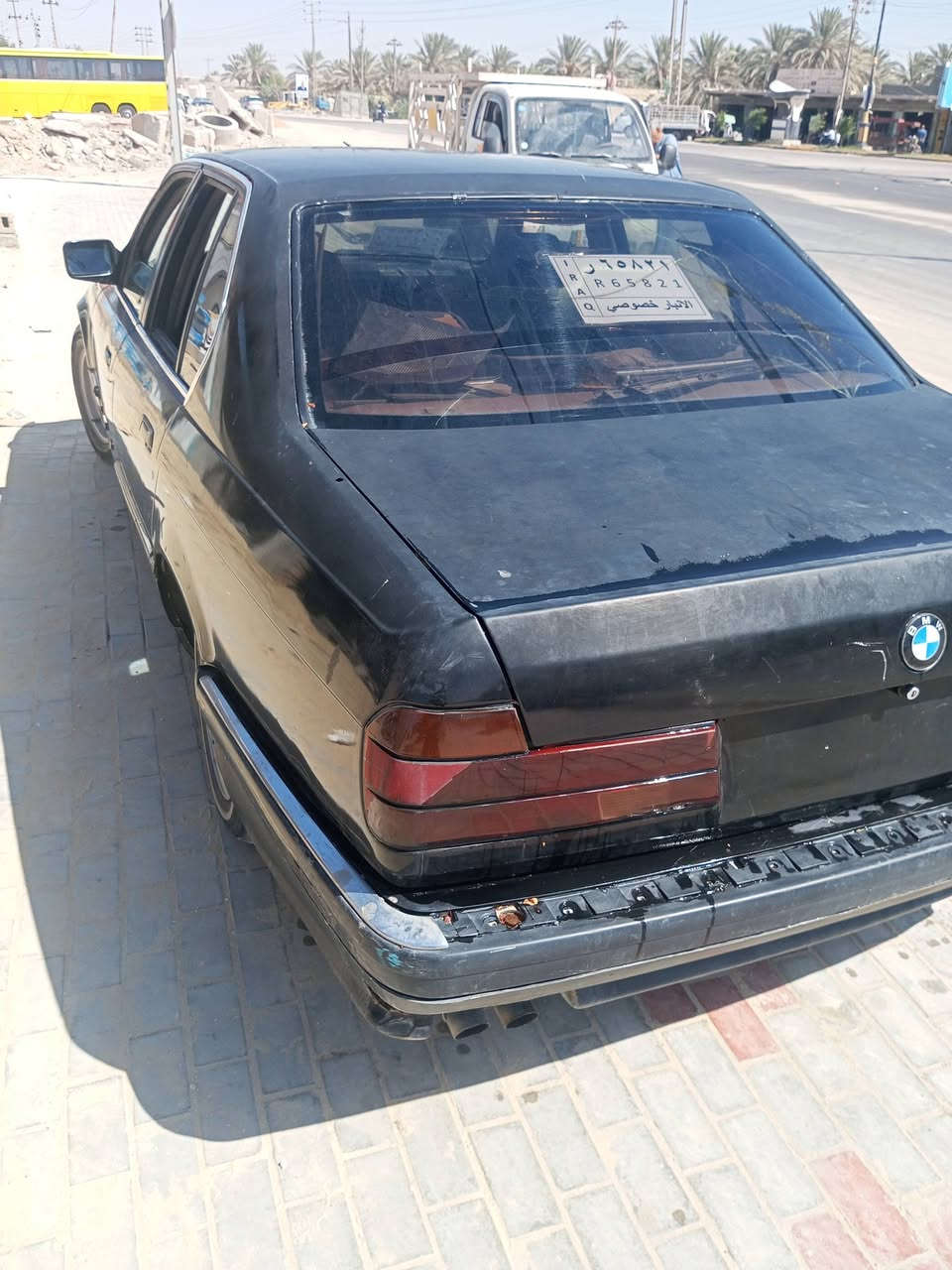 735 موديل 1991. سنويه صاقطه ب 23 رقم انبار.  للبيع ب 20 وبيها مجال.  للتواصل *********** المكان كربلاء
