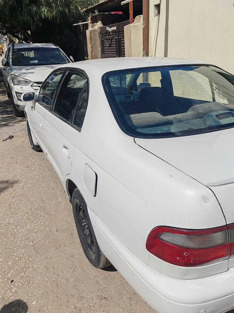 كرونا #يسرى بلادي #مامحور موديل 92 باسمي رقم انكليزي سنوية ل 30 مصبوغه عام  مكفوله من الكص ونقل جثه وكافة الاصوليات مكينه 1800 شرط المداور تبريد بووخ عندي نهاية الصيف وما سويته
السعر 55 وبيه مجال للشراي مكان النجف حي العسكري ***********
