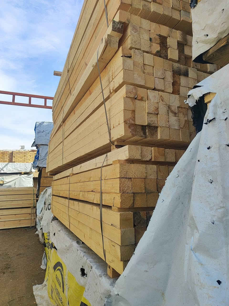 الاسعار تبدأ من ٤٧٥
جميع القياسات متوفره خشب روسي درجه اولى 😍
***********
***********
