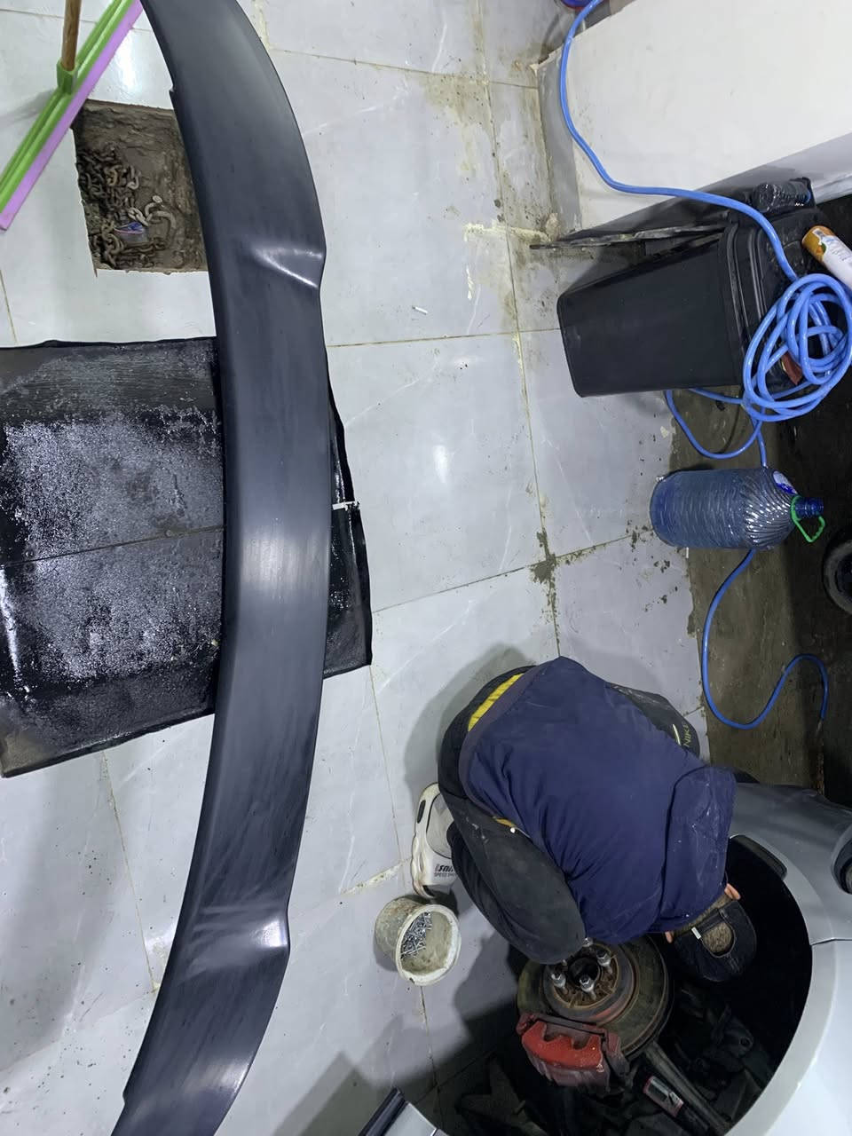 صبغ وياله حراري اسود 35 الف 🔥جلي لايتات 10 الف📍صبغ اي قطعه بل سياره تكسي 30 الف جديد حصرا + تكسي ول خصوصي 45 🔥❤️ بوليش + صبغ وياله  اسود طافي حصرا + جلي لايتات 80 الف للتكسيات  🎶📍 والخصوصي 100 الف. عنوان كركوك واحد اذار ***********
