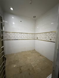 الناصرية الشموخ • قرب اسواق ابو لانة • غرفتين وصالة