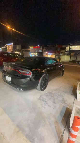 السلام عليكم 
للبيع جارجر 2023 SXT
مـاشيه 29500 M
الحادث فقط شخط ومعدل بارد وموضح بالصور بدون ايرباك
العنوان المنصور
السعر 26800$
للاستفسار ***********
