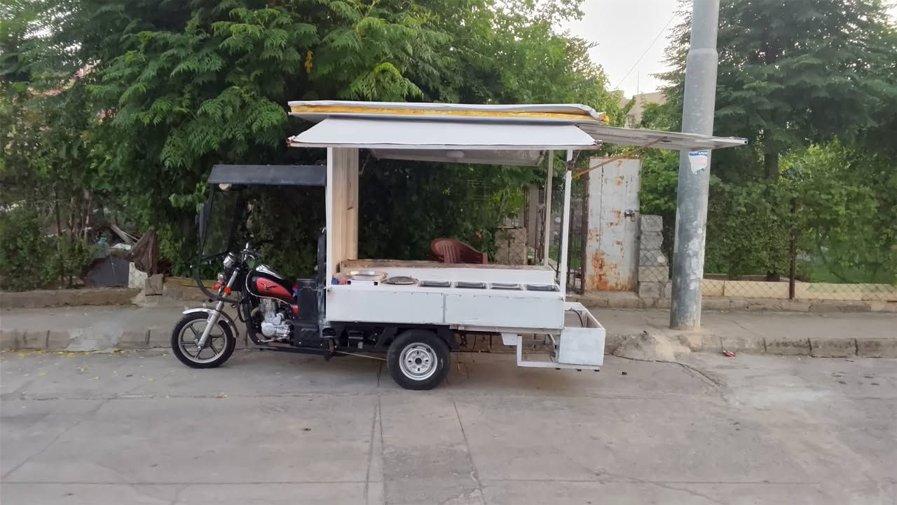 سێ تەگەرەی خاوێن بۆفڕۆشتن مەکینە 200   دەرگای بیلادی لەگەلە و کامل ئەشیای لەفەی لەگەلدایە.. بۆپەیوەندێ@    *********** .   ‌***********
