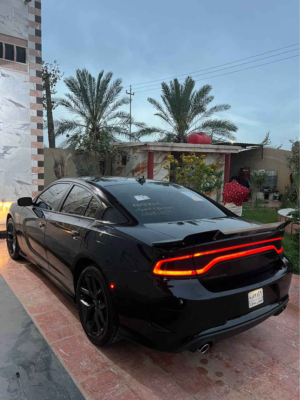 دوج جارجــــــر  GT بلاص
فول ماعدا الفتحه 
موديــل 2022✔️ 
شاشه كبيره 
كامره دواره 
دشبول تطريز 
داخل جلد + شامو حضن بلاد ✔️
كشن خزن ذاكره 
 تدفئه  تبريد بلكشنات 💺 ♨️❄️
الكشنات الخلفيه تدفئه ♨️
كراســــي 💺 2 كهرباء ⚡
ستيرن گهــــــرباء ⚡ + تدفئة 
شفتات ســــتيرن 
تشغيل عن بعــــ✅ــــد ↩️
گشافات لــــــــد 🔅 
حساسات خلفية ✔️
نقط عمياء بلـــمري ✔️
هيترات بلمري ♨️
المري قلابه عند الرجوع 
مكينه 6 سلندر  360
سستم سماعات ILPINE
وبعد بيهه هواي مواصفات 
السياره جديده جدآ 
السياره حالين في البصره حرة بدون رقم  رقم فحص تترقم بكل المحافضات 
بيع او مراوس
للاستفسار اكثر حول السعر او اي تفاصيل اخرا   
                     *********** 
متوفر واتساب ✅ القرنة, البصرة
