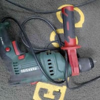 للبيع دريل بارك سايد بي عطل  07722196324