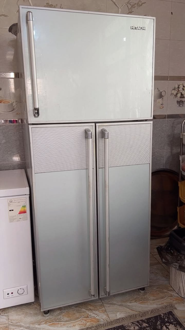 السلام عليكم… مجموعة غراض للبيع شرط الشغل والنضافة..
العنوان .. سيف سعد قرب مكتب لمسات العمارة …
للاستفسار.. واتساب او اتصال *********** ….
