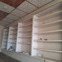 فاترينات • بابل الشوملي • للبيع