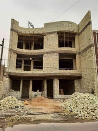 كادر بناء وتطبيك الارضيات والجداري نظام القطعي والدبل وكرسته وعمل  نعم...