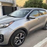 كيا سبورتج امريكي 2019 مكينة 2400 GDi.  مال حاوية قبل شهرين من شديتهة ...