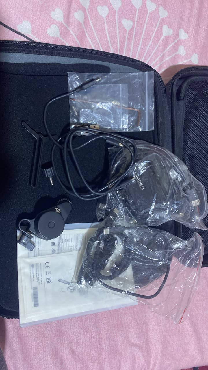 للبيع ronin dji RS3 pro combo
ملحقاته كلهن كاملات و الباكيت موجود
نظافة ٩٥٪؜ كان عند مصوره و تريد تبيعه لان وزنه ثقيل و ما جاي ينفعها بالتصوير

السعر ٨٥٠ الف و بي مجال شوي
للعلم الجهاز نظيف و معتنين بي


**إذا كنت صاحب هذا الإعلان وتريد حذفه لأي سبب، رجاءا أرسل رسالة إلى الدعم الفني**