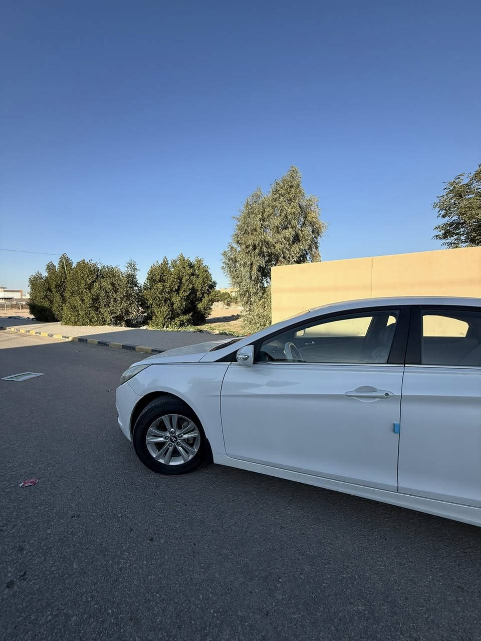 لبيع هيونداي سوناتا موديل 2011
🔹 محرك 2400
🔹 رقم أربيل دولي جديد – إنجليزي

السيارة مرتبة ونظيفة
✅ بيها مكانين بارد بالشاملغ الخلفي فقط
✅ كشرها من الخارج كلش حلو ونظيف
✅ غرفة السيارة من الداخل كلش نظيفة
✅ تبريد أمامي وخلفي (تبريدها ثلج)
✅ ويلكب
✅ السيارة جاهزة وما محتاجة شي

📍 مكان السيارة: النجف – حي الجامعة
🔍 تيجي تفحص وتشوف السيارة، بالخدمة

📞 للتواصل: ***********
